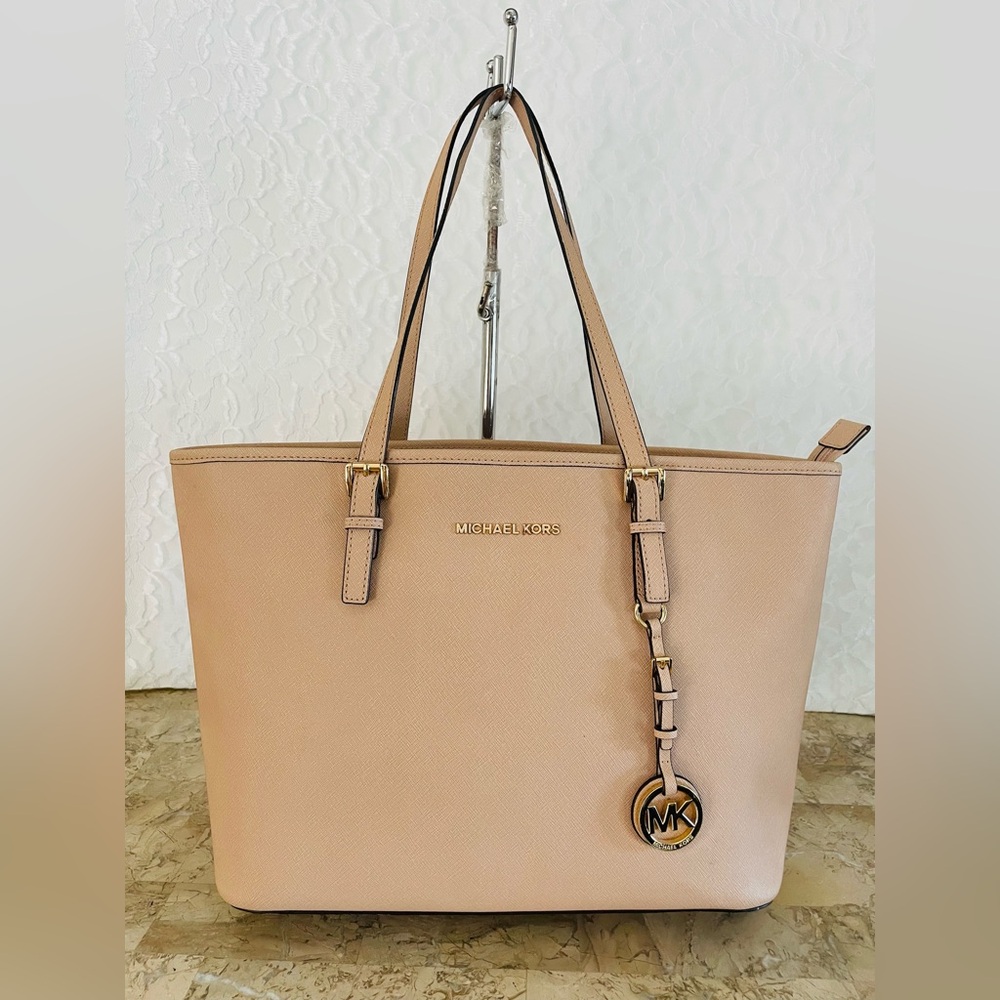 Michael Kors sand saffiano leather tote shoulder bag/tote